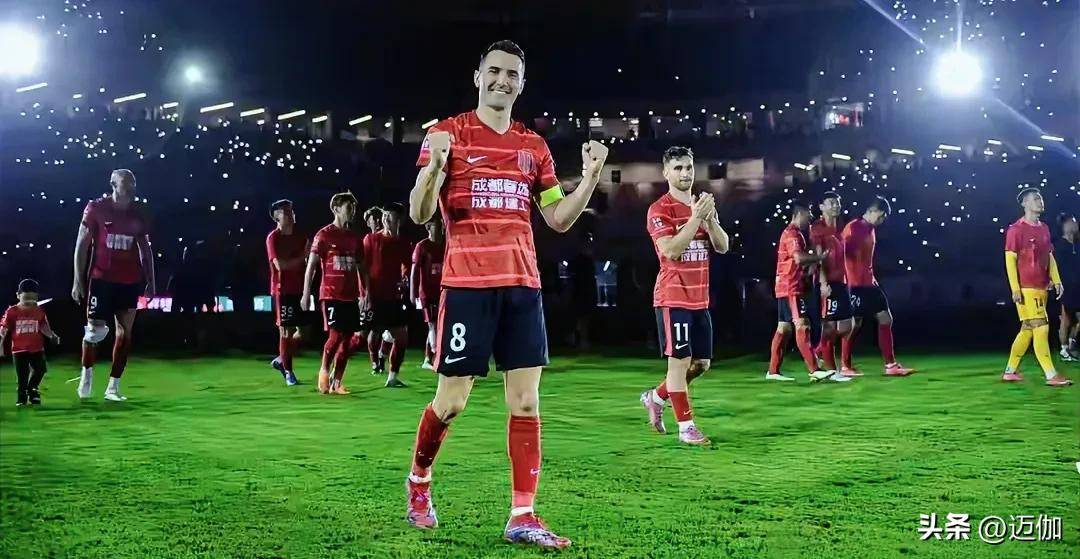 全明星赛转会期再迎强敌，芝加哥公牛临场应变，主帅态度——悬念犹存，团队化学反应显著的简单介绍