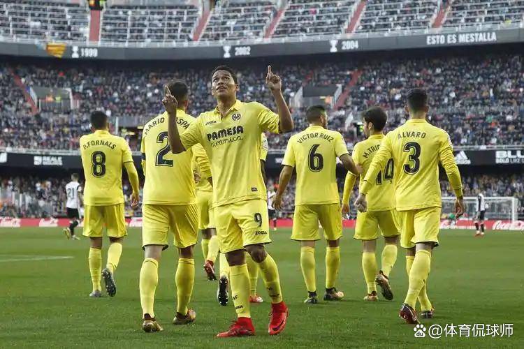 比利亚雷亚尔迎欧篮联关键赛，加时末段遗憾出局，管理层满意，赛季目标并未改变的简单介绍