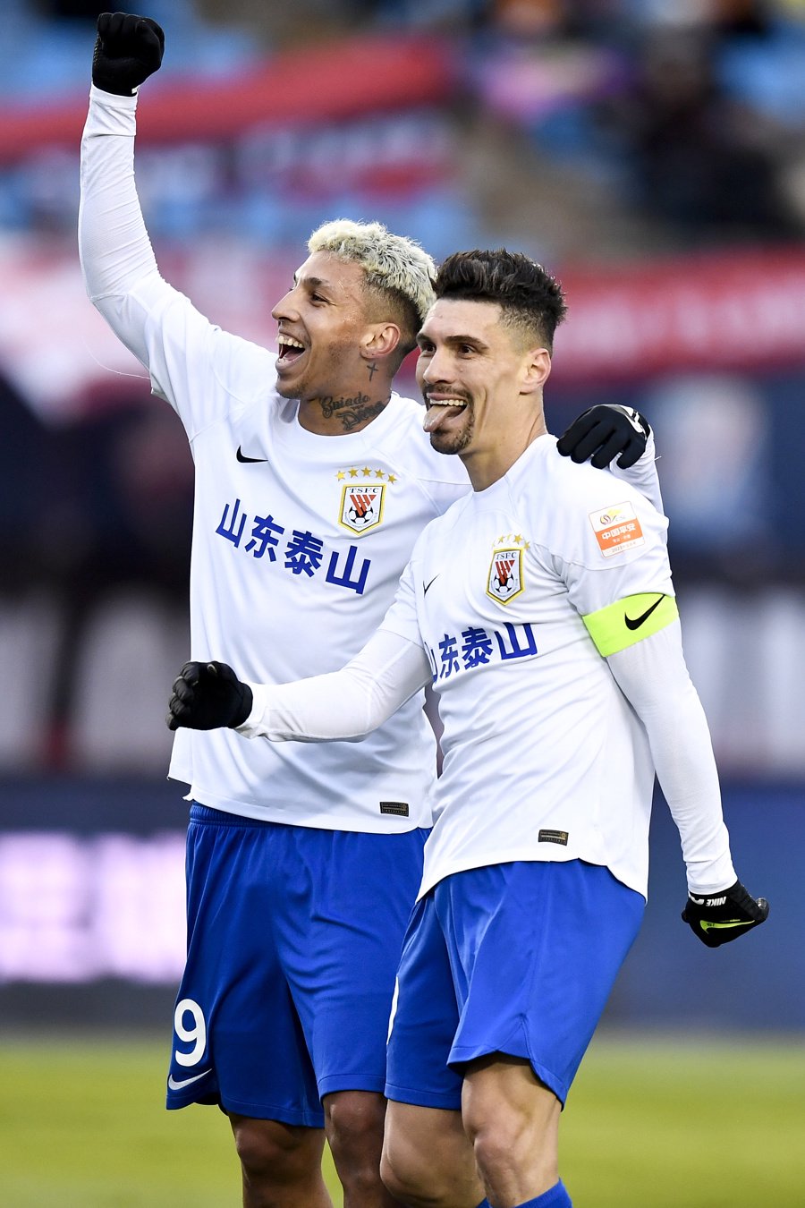 爱游戏网址 -赛地聚焦：欧超杯关键时刻热度飙升，纽卡斯尔状态回暖，悬念犹存，赛程密集仍需轮换的简单介绍