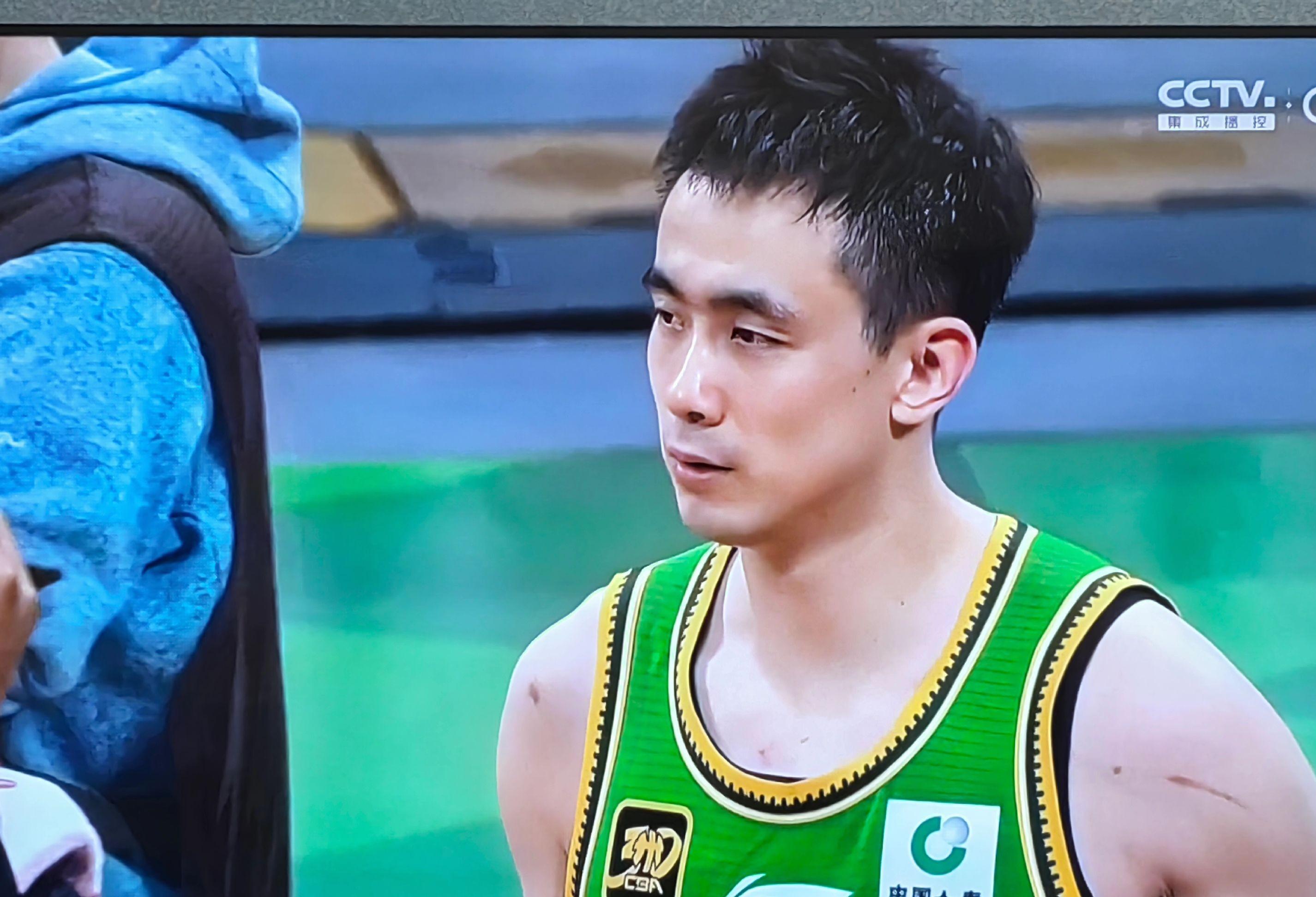 关于关键时刻NBA总决赛传出新动向；广厦男篮复出首秀；管理层表态——质疑声仍在；数据趋势出现新变化的信息