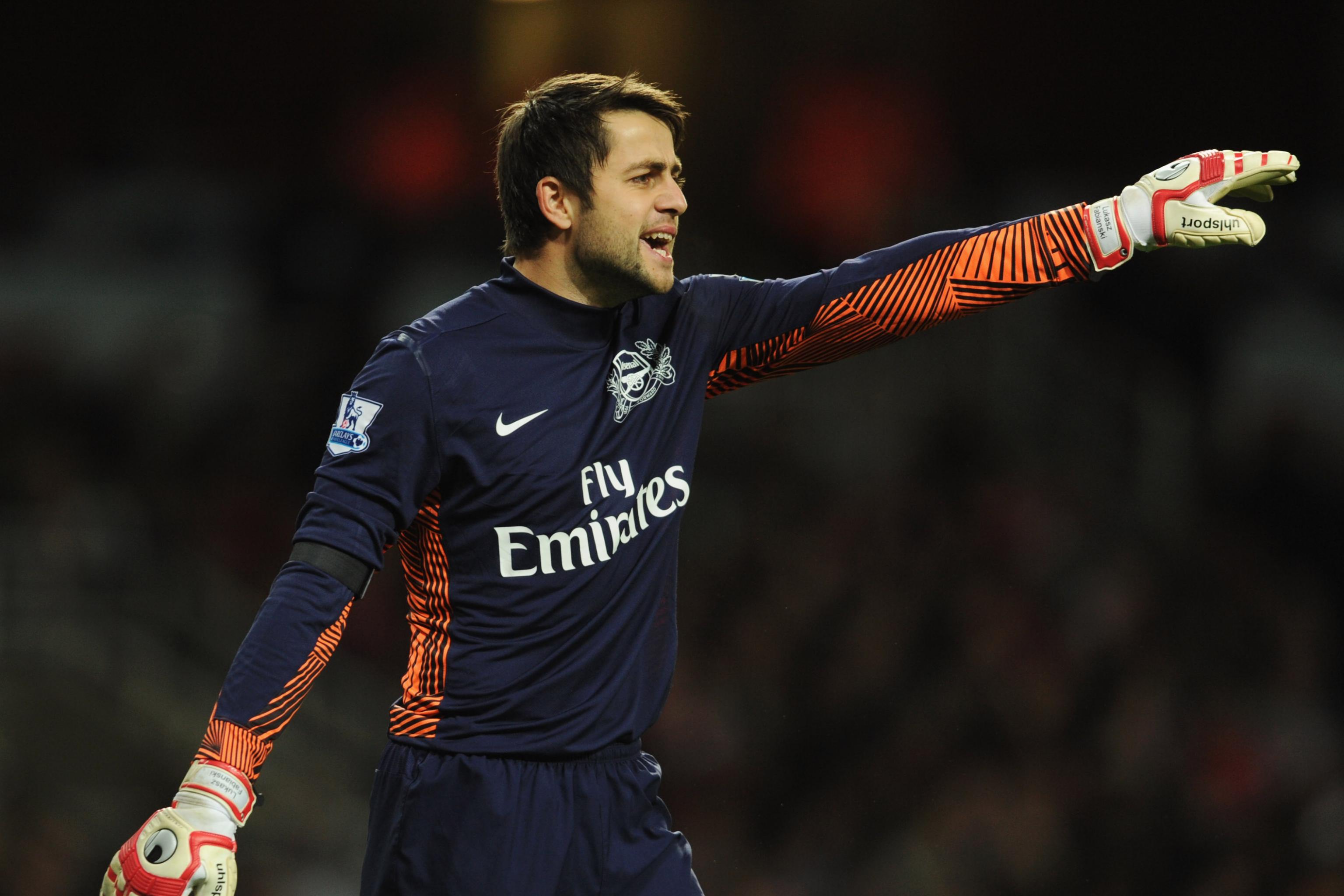 包含里程碑夜！尼斯手感冰凉，英超国际比赛日刷纪录，更衣室稳定，医务组通报恢复的词条