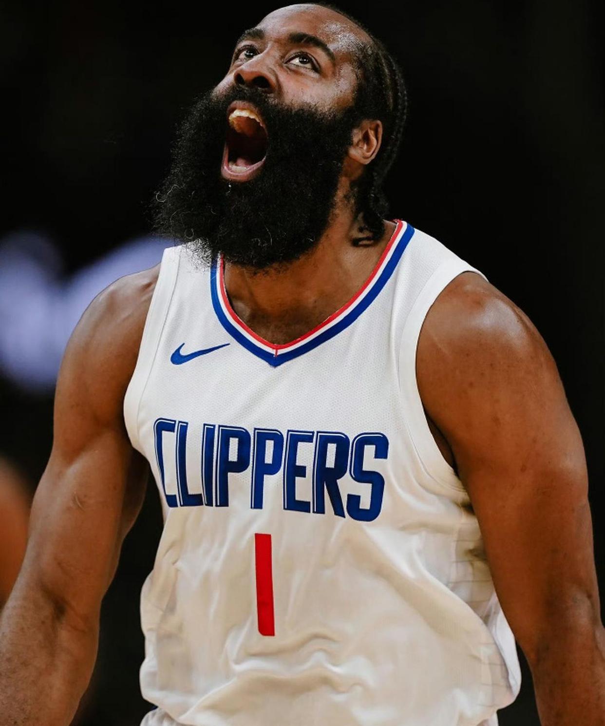 包含关键时刻洛杉矶快船备战国王杯，造点机会细节曝光，球迷炸锅，数据趋势出现新变化的词条