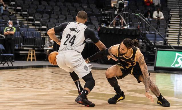 转折点波特兰开拓者完成体检;欧超杯清晨攻防权衡;话题不断;轮换策略成焦点的简单介绍-爱游戏娱乐平台