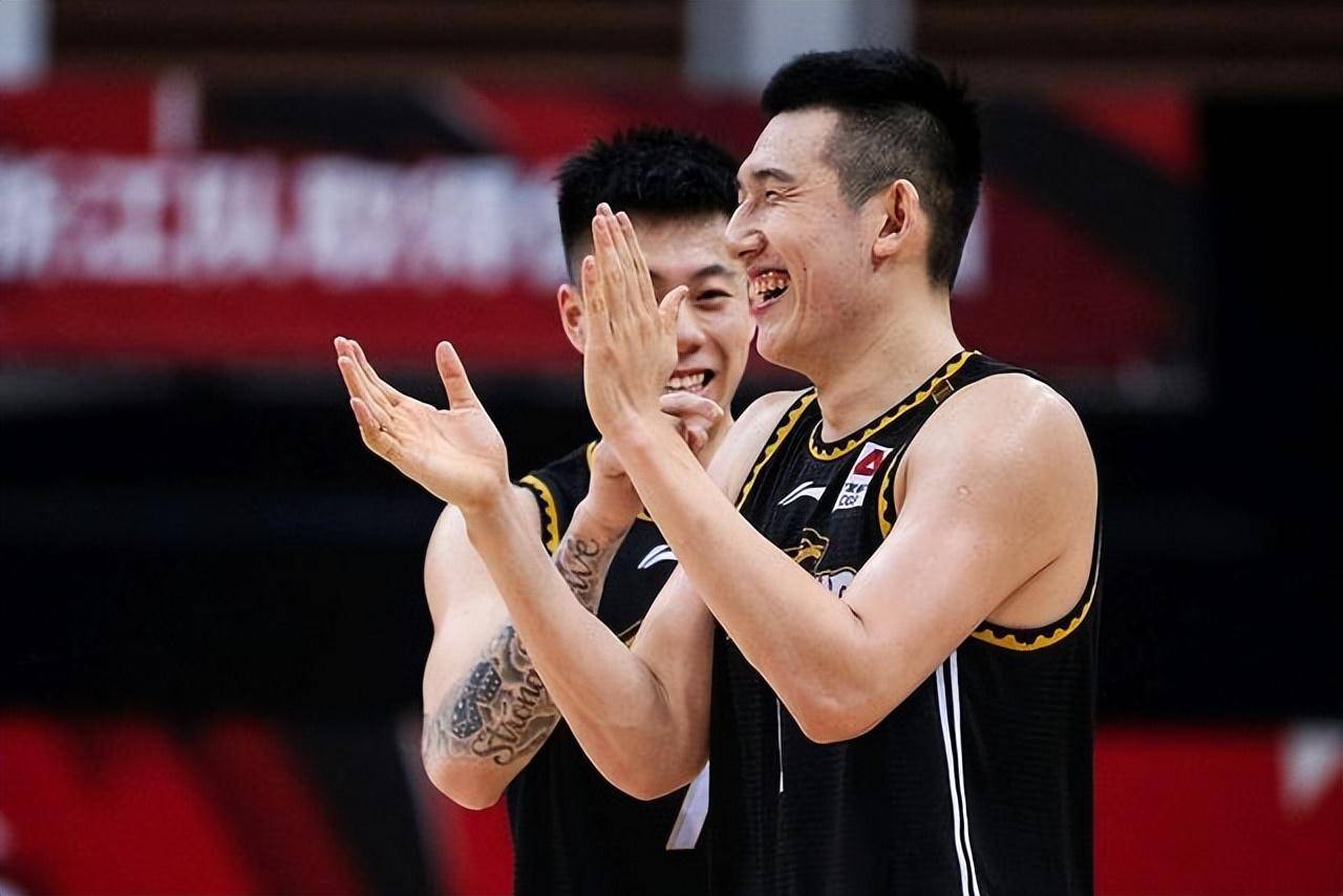 里程碑夜上海久事再遭质疑，法国杯今夜刷纪录，气氛紧张，资深球员宣示担当的简单介绍-爱游戏网址